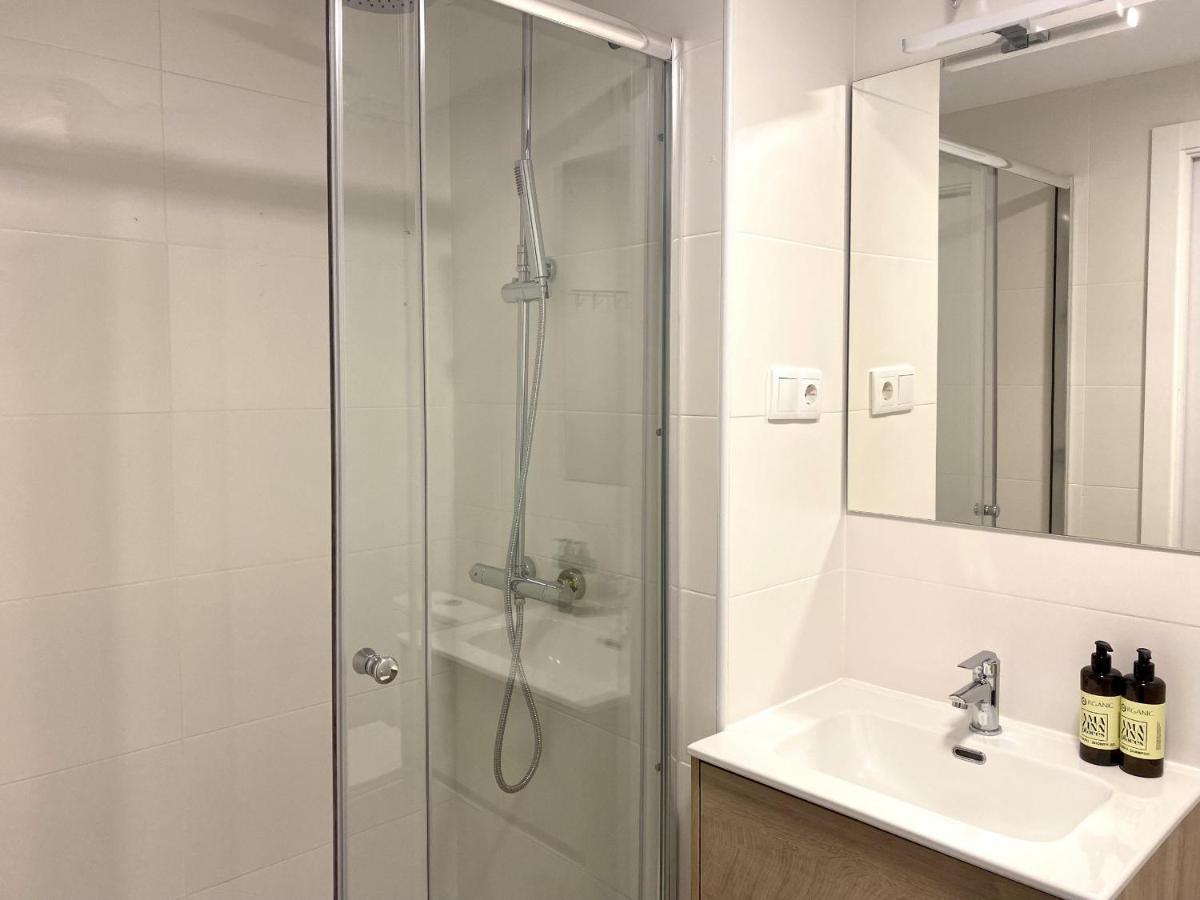 Habitacion En Playa Malvarrosa Con Bano Privado -No Ac- Valência Exterior foto