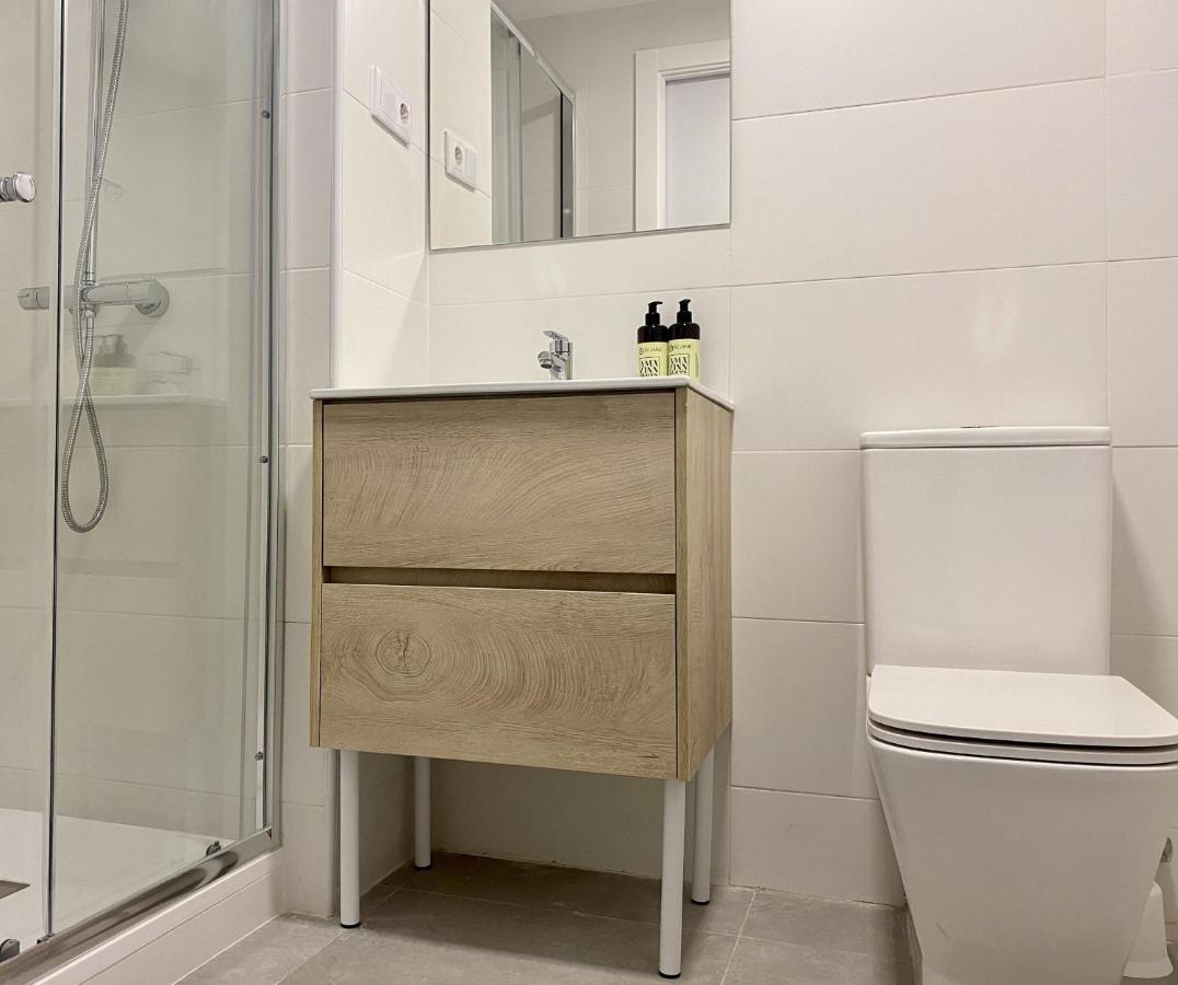 Habitacion En Playa Malvarrosa Con Bano Privado -No Ac- Valência Exterior foto