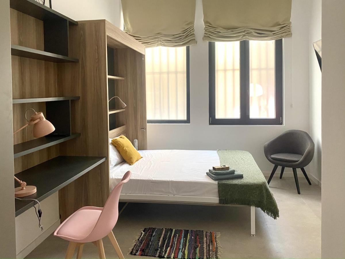 Habitacion En Playa Malvarrosa Con Bano Privado -No Ac- Valência Exterior foto